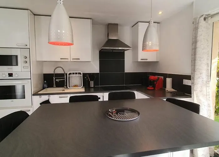 Le Silene * Σαιντ-Μαξίμ